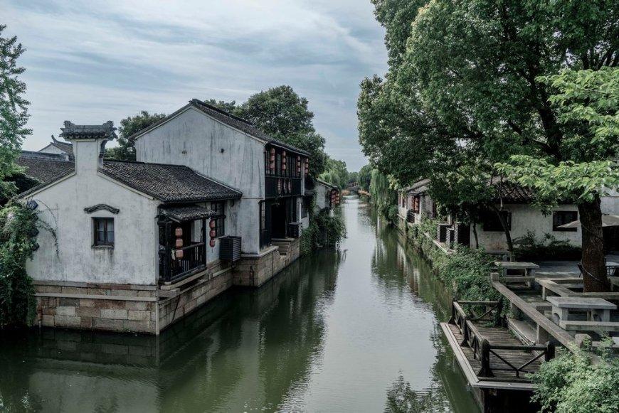 以高效能治理助推高质量发展做优做强公园城市的乡村表达